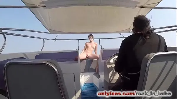 تازہ Getting fucked on a boat and cumwalking in front of the captain نئی فلمیں