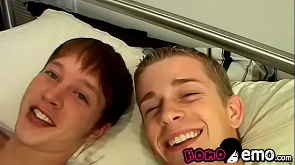 Sveži Two cute emo gay boys have hardcore anal sex until they cum novi filmi