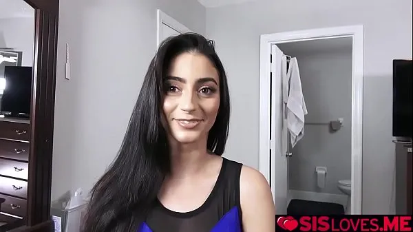 Film freschi Jasmine Vega ha chiesto aiuto stepbros ma lei deve essere nuda nuovi