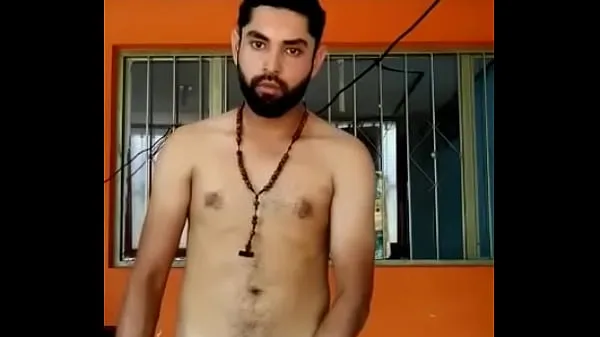 Phim mới Bearded hottie mới