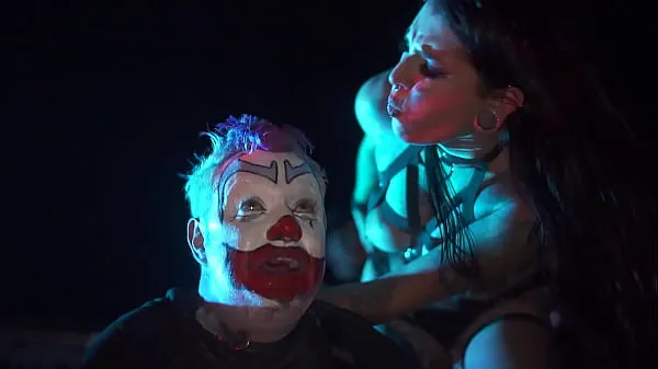 Sveži FlipFlop The Clown Getting Dominated – Clip # 1 novi filmi