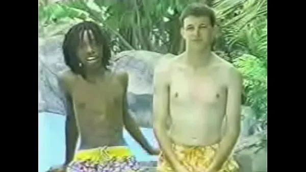 新鮮なWhite boy sucks dreadlocks新しい映画