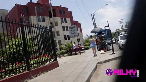 ताजा Street vendor accepts Milky dude's proposal and gets fucked for money नई फिल्में