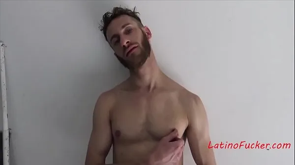 Friss Handsome White Guy Spread And Fucked új filmek