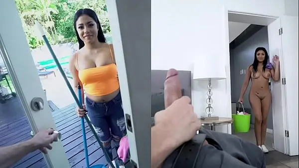 Sveži Maid Serena Santos Sells Her Latin Big Tits And Big Ass To Preston Parker For Extra Cash novi filmi