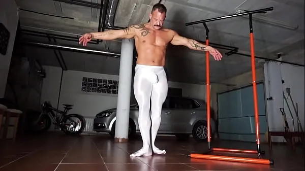 새로운 영화muscle man gets hard in ballet tights 신선