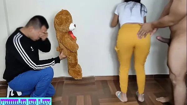 Películas frescas Full Netorare Novia le Monta Cacho a su Novio Tonto al Frente de el con Su Mejor Amigo NTR JAV nuevas