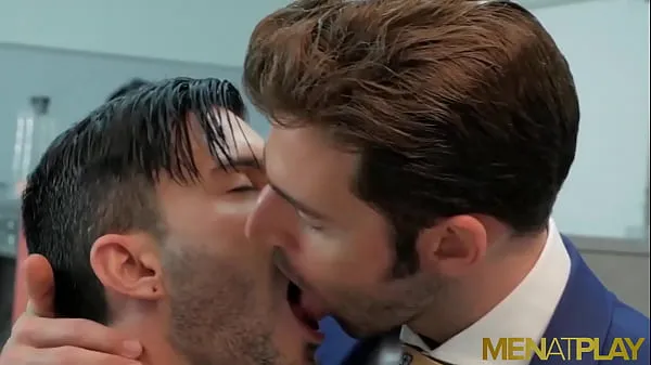 ภาพยนตร์ใหม่Classy Businessmen Make Out And Ass Fuckสดใหม่