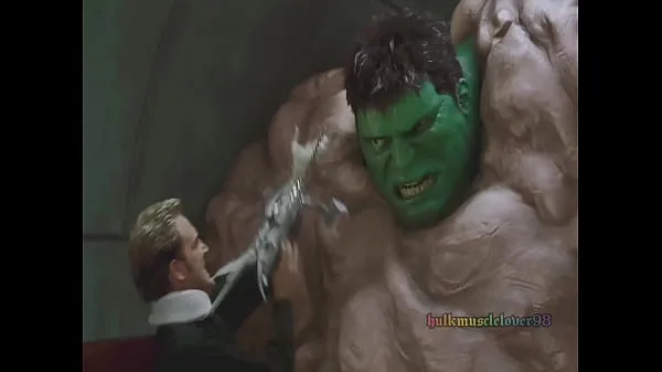 Sveži Hulk 2003 Gay Porn - Hulk Water Tank Transformation - Hulk Fetish novi filmi