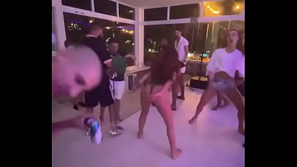 Film freschi Filo interdentale Anitta caldo a una festa nuovi