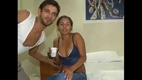 Fräscha Brazilian amatuer couple sex tape nya filmer