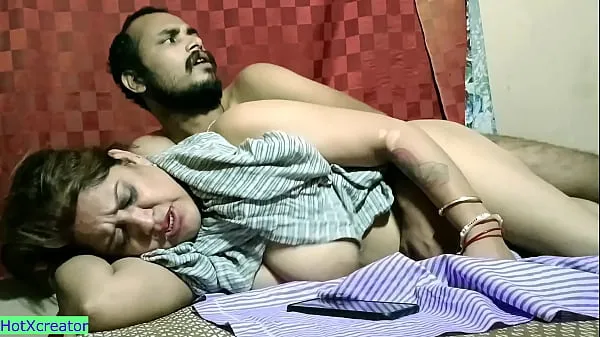 De nouveaux films Desi Hot Amateur Sex avec un son clair et sale! Viral XXX Sexe de nouveaux films