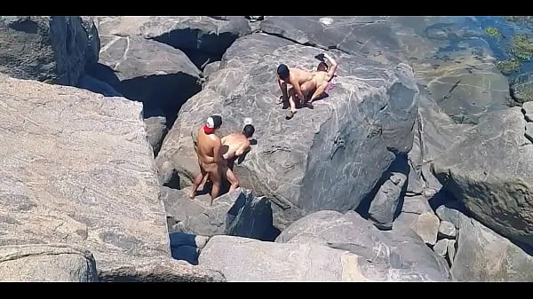 Frisse THE HOTTEST NUDISM BEACH IN RIO DE JANEIRO, ON THE ROCKS SEX HAPPENS WITH A LOT OF HORNY nieuwe films